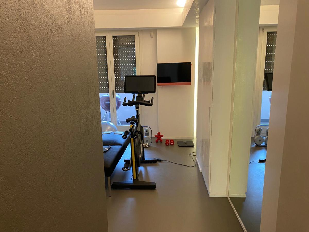 Via Cortirola Luxury Apartment Песаро Екстериор снимка